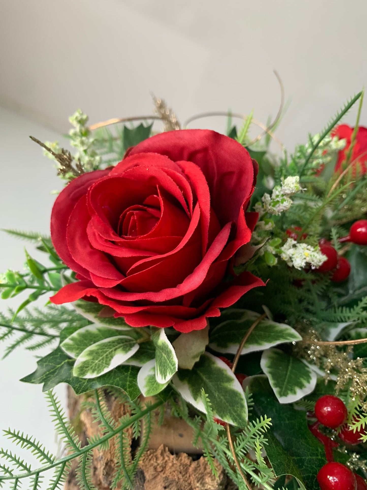 Red Rose Christmas Flower Arrangement